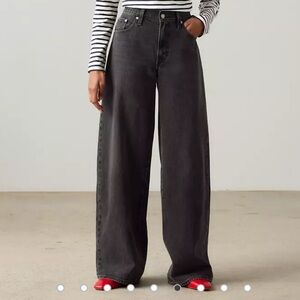 Levi XL “Straight” Jean